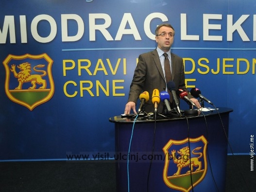 Danilloviq fton Partinë liberale,boshnjake dhe Forcën që ti bashkohen Frontit