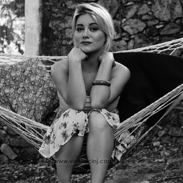 Hana Cakuli.4