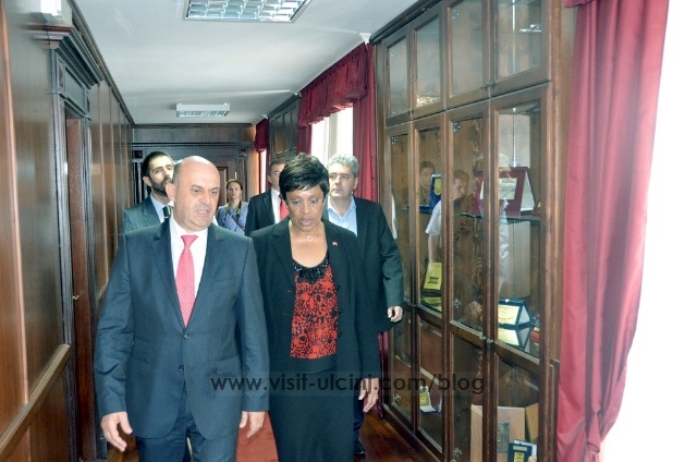 Sue-K-Brown-Nazif-Cungu-inauguration-Ulcinj-Montenegro-5