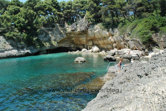 Ženska plaža nosilac lječilišnog turizma u Ulcinju
