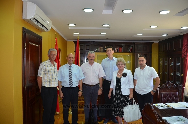Cungu takon Michael O’Hare për projektin Golf Resort – Ulqin Montenegro