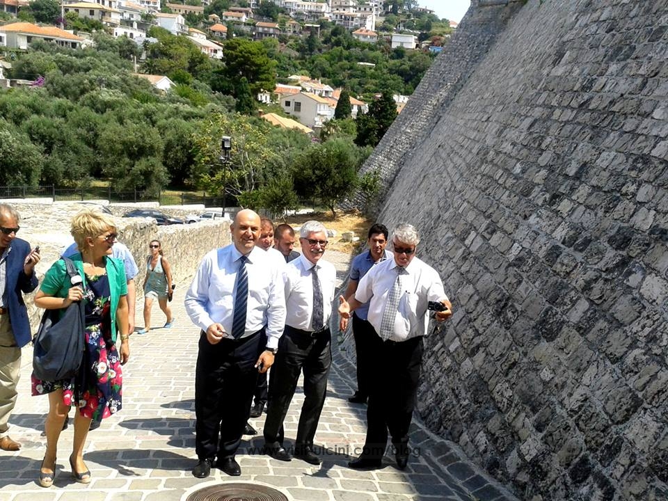 Karamanaga sa ambasadorom Drobnicem.4