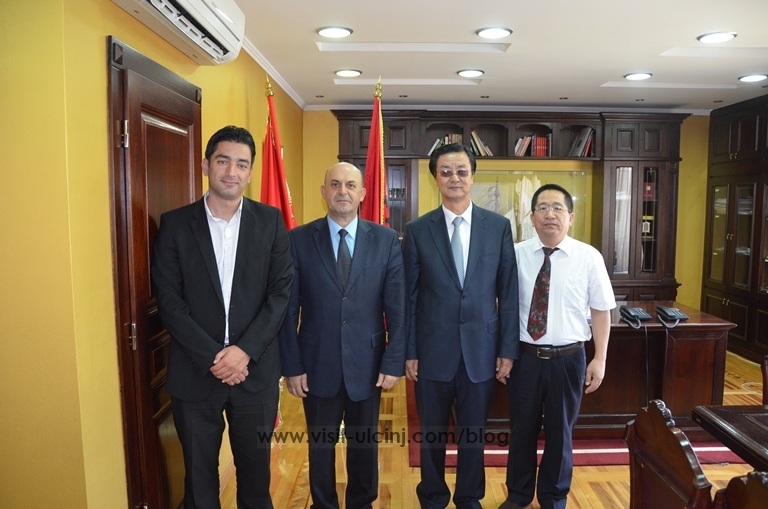 Nazif-Cungu- ambasadorin-kinez-z.-Zhi-Zhaulin-2