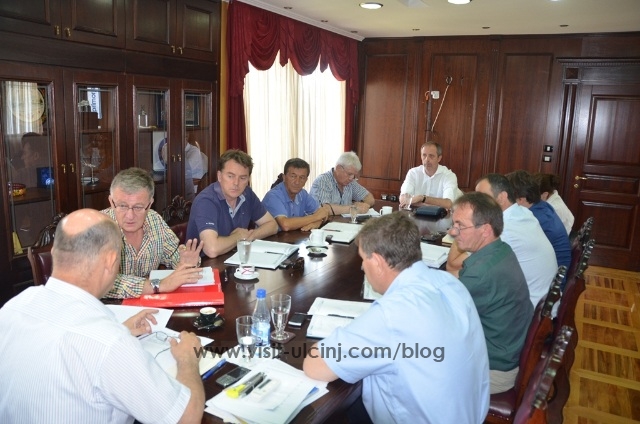 Cungu & Montenegro Star per fillimin e hotel Jadranit