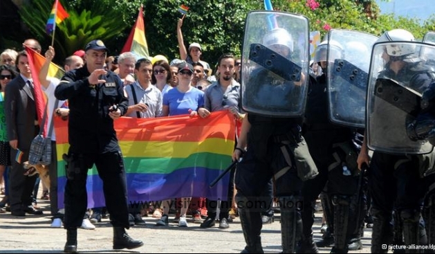 Homoseksualizmi ‘çmend’ malazezët