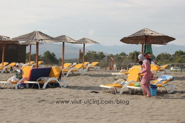 Ulcinj – pješčani raj za porodice, pokrivene žene, ali i za nudiste