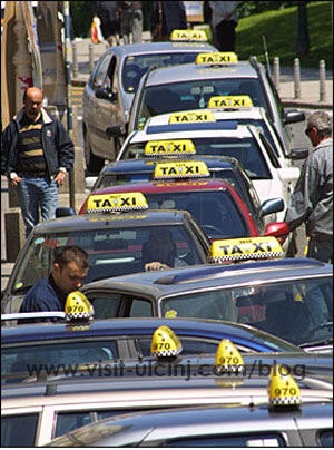 Taksisti u Ulcinju i Baru nikako da se izbore sa nelojalnom konkurencijom