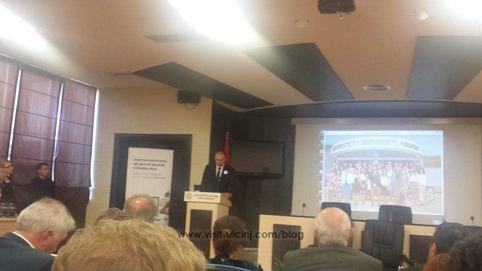 GJEKA:Fakulteti Ekonomik i Shkodrës kontribuoi për shkollimin e studentëve shqiptarë nga Mali i Zi