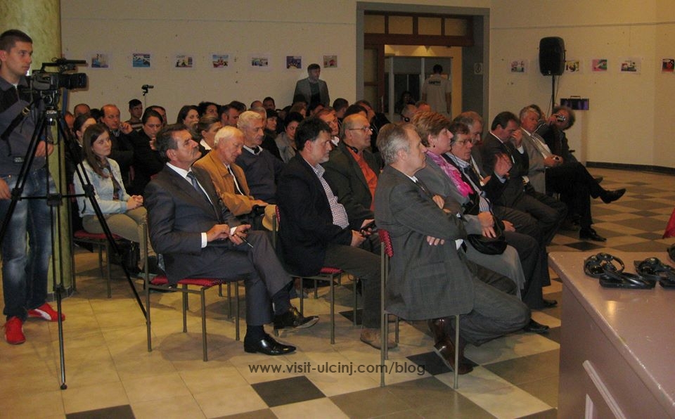 Paula D Royster mbajti ligjëratë - Ulqin-1