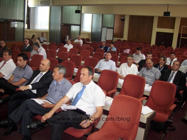 Propozimi i Vendimit mbi shkurtimin e mandateve të këshilltarëve të Kuvendit të komunës së Ulqinit