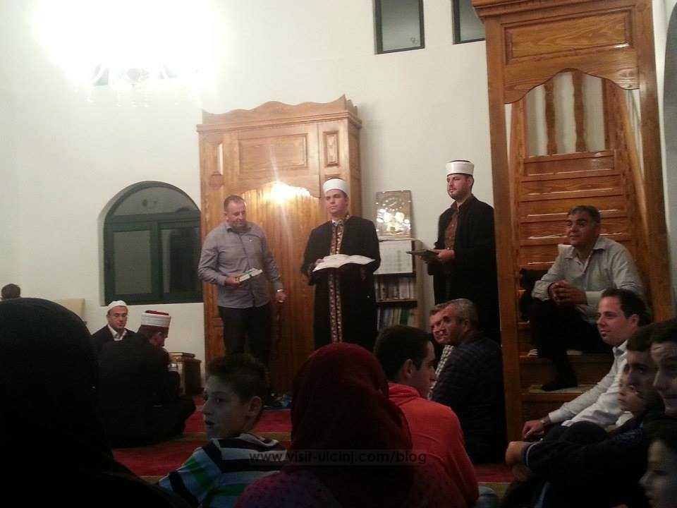 xhamia e klleeznes-viti ri-diplomat