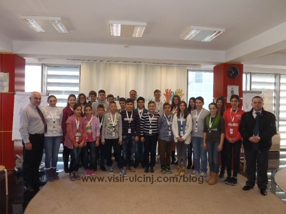 MP Genci Nimanbegu guest of “Democracy Workshops”