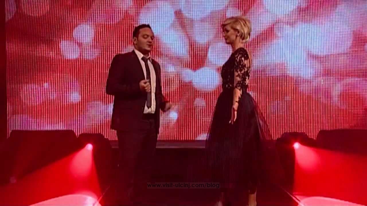 Ganimete Abazi bën “Hapin e parë” me Kolë Oroshin – Video