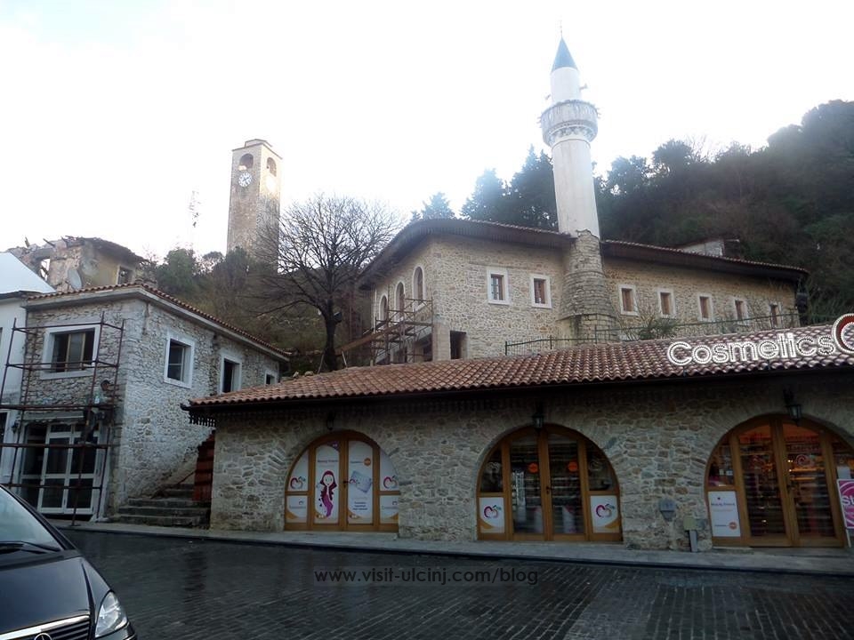 Prezantohet restaurimi i objekteve fetare në Ulqin nga Ismet Karamanaga