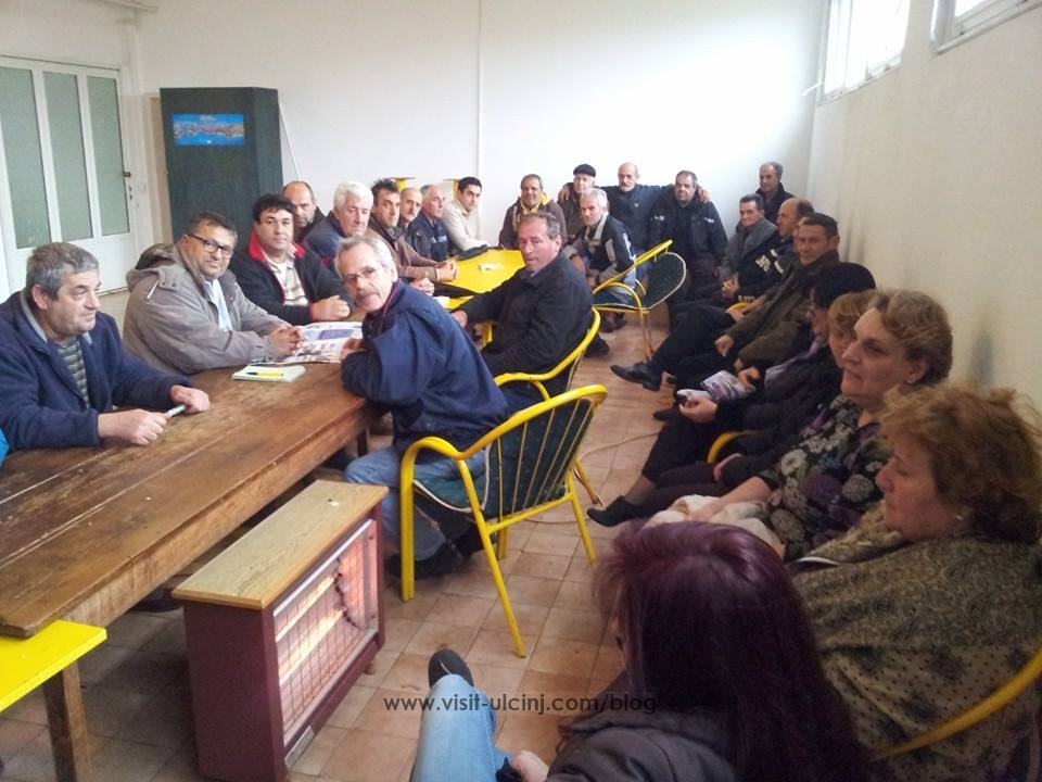 Greva e punetoreve te Kripores së Ulqinit + Foto