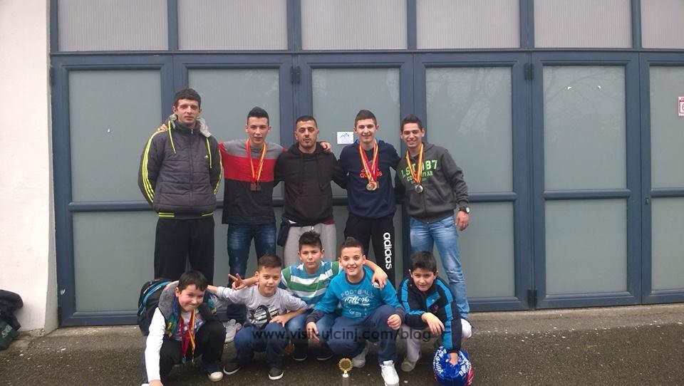Klubi Karates “REI” kryeson me 16 medalje prej tyre me 10 te arta