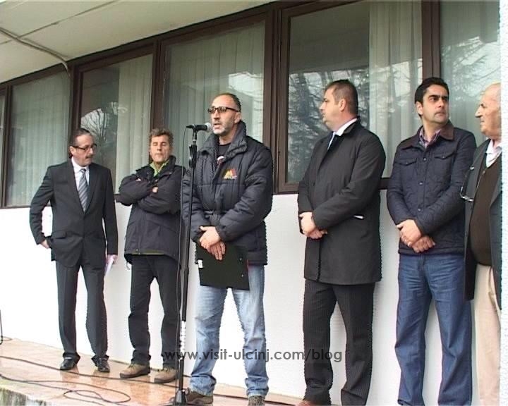 Protest radnika Solane ispred opštine Ulcinj + Foto – Video