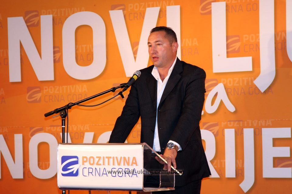 Beci:  Neshvatljivo da stranke u Ulcinju ne pošalju DPS u opoziciju
