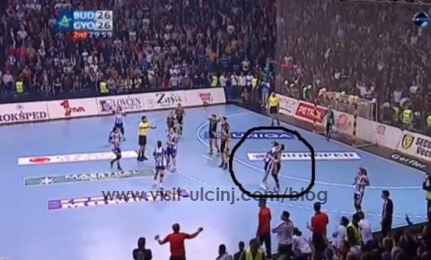 Milena Knezheviq godet kundërshtaren me kokë si Zidani -Video