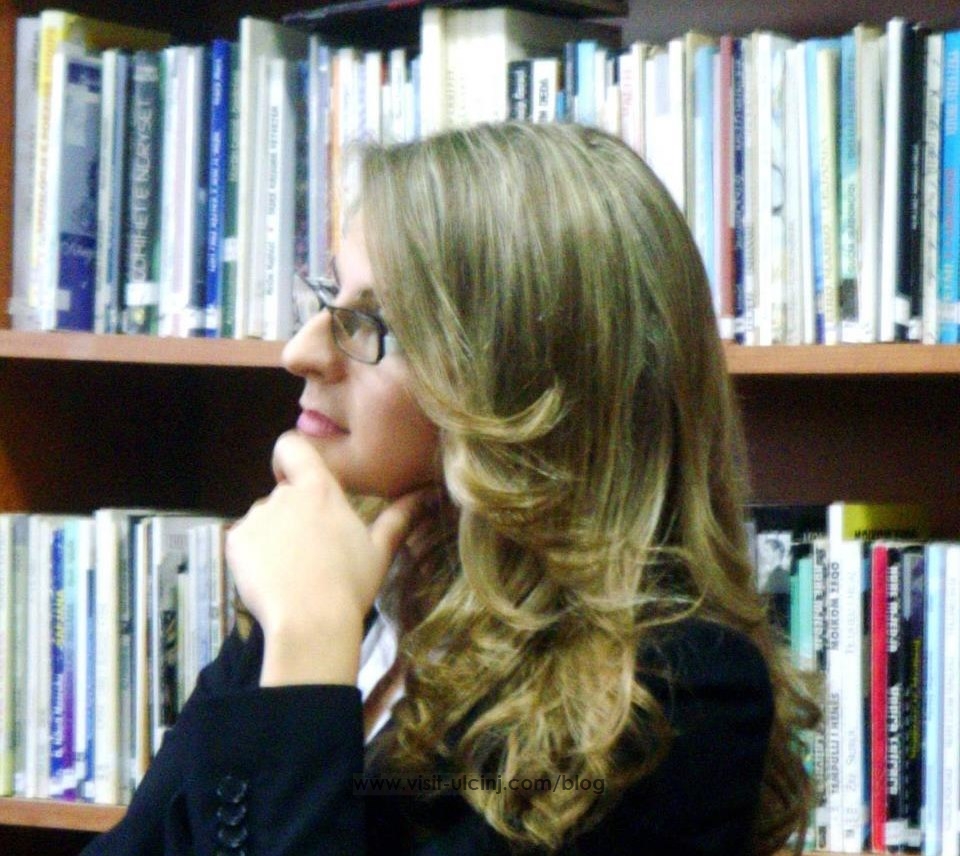 Dr. Sabina Osmanoviq : Ta rikthesh lirinë me pendë