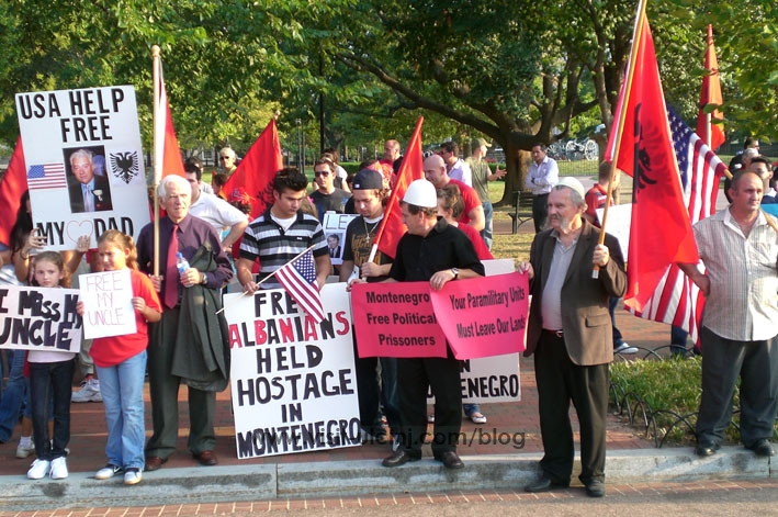 Priten protesta masive nga shqiptarët e Malit të Zi në SHBA