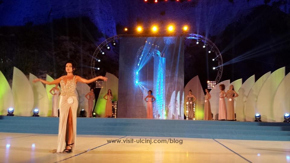 Mediat e Kosovës e bojkotojnë “Miss Shqipërinë 2014”