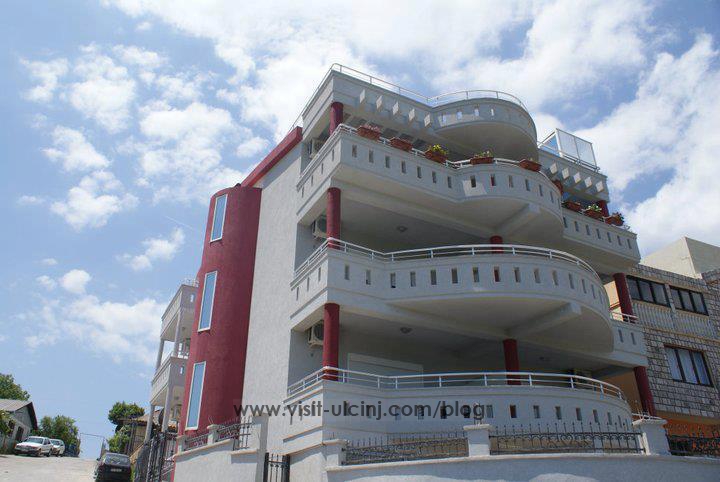 Šako Polumenta sagradio hotel u Ulcinju, postaje ugostitelj (Foto)