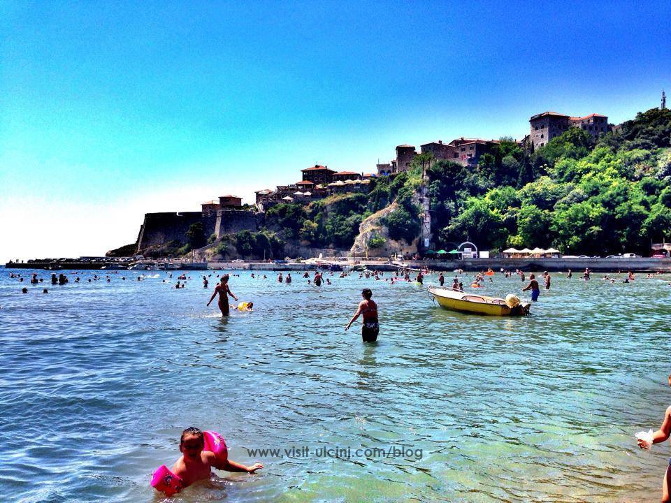 OTU: Trefishohet numri i turistëve në Ulqin