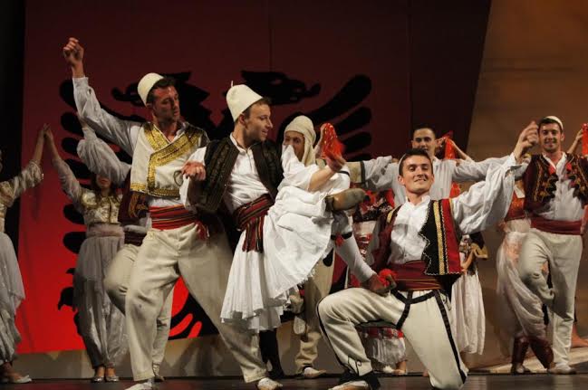 Nesër Koncert folklorik në Ulqin