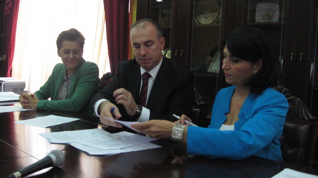 fatmir.gjeka-hatixhe-nelaj-ulqin-ulqini-ulcinj