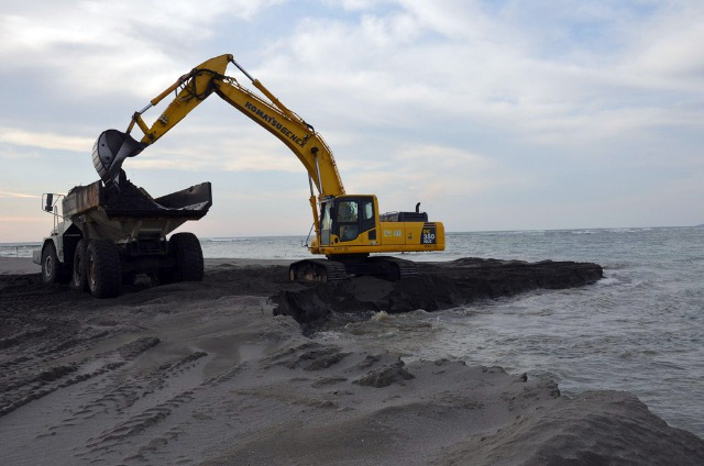 Fillon pastrimi i anës së djathtë të grykës së Bunës