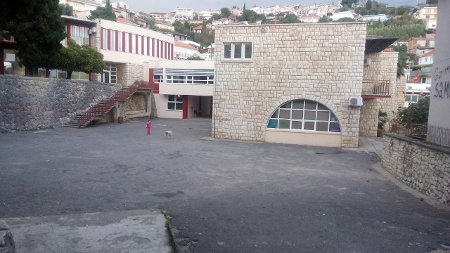 Manje od 500 učenika u OŠ “Boško Strugar” Ulcinj