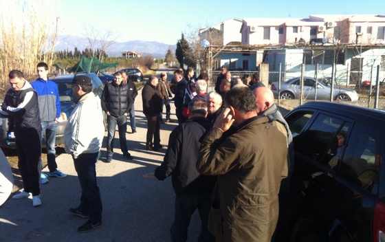 Tubim proteste në Shtojë, kundër vendimit te pushtetit lokal të Ulqinit – Video