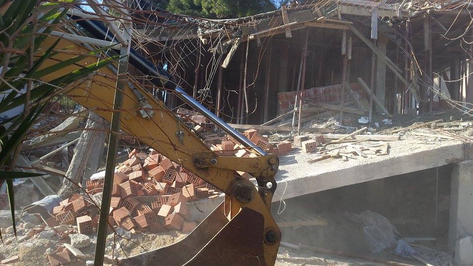20 rješenja o uklanjanju privremenih objekata u Ulcinju