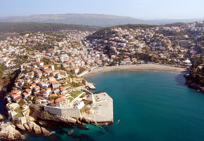 SNP: Vlast se kocka, Ulcinj stagnira