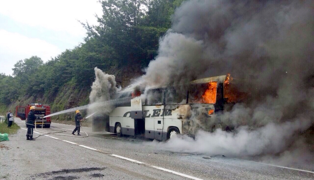 Digjet autobusi Novi Pazar – Ulqin, ska te lenduar