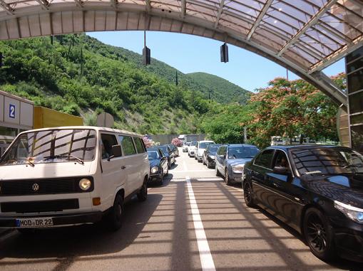 Në Ulqin shtohet fluksi i turisteve