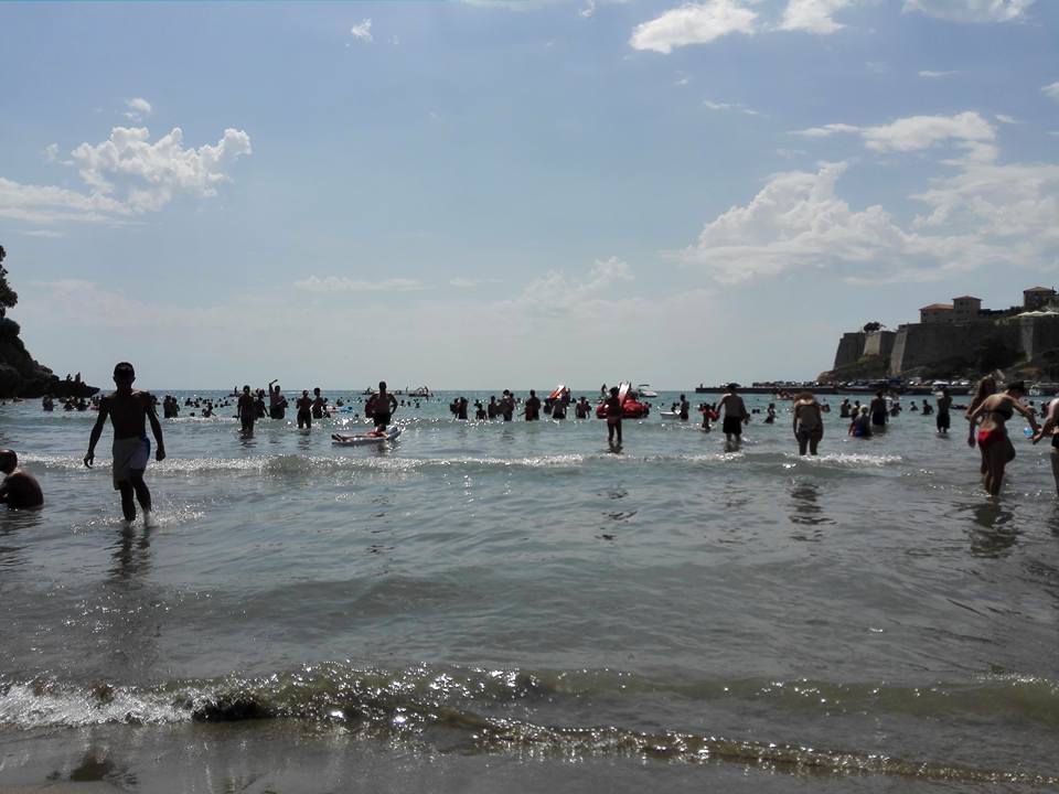 Kvalitet vode na “Greco”-u i “Maloj plaži” ispod granice