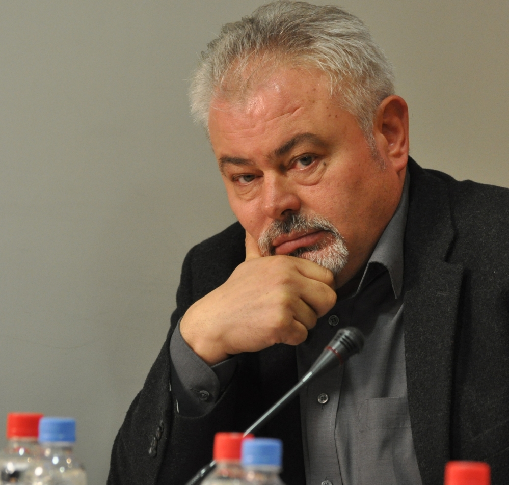 Poeti Basri Çapriqi – laureat i çmimit “Naim Frashëri”