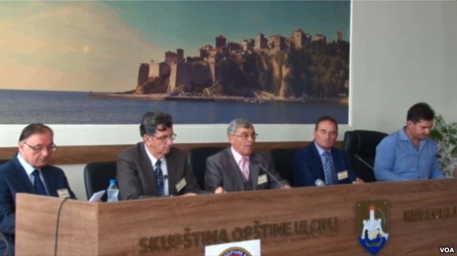 Lidhja Shqiptare në Botë hap degën në Mal të Zi – Video