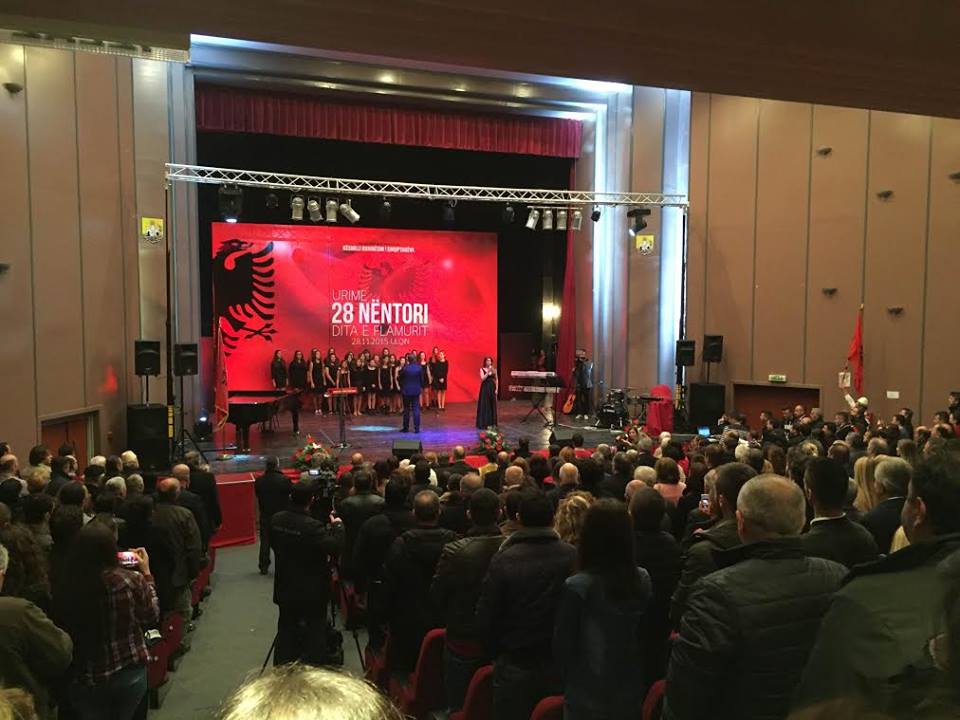 Salaj: Festime për Ditën e Flamurit në Mal të Zi