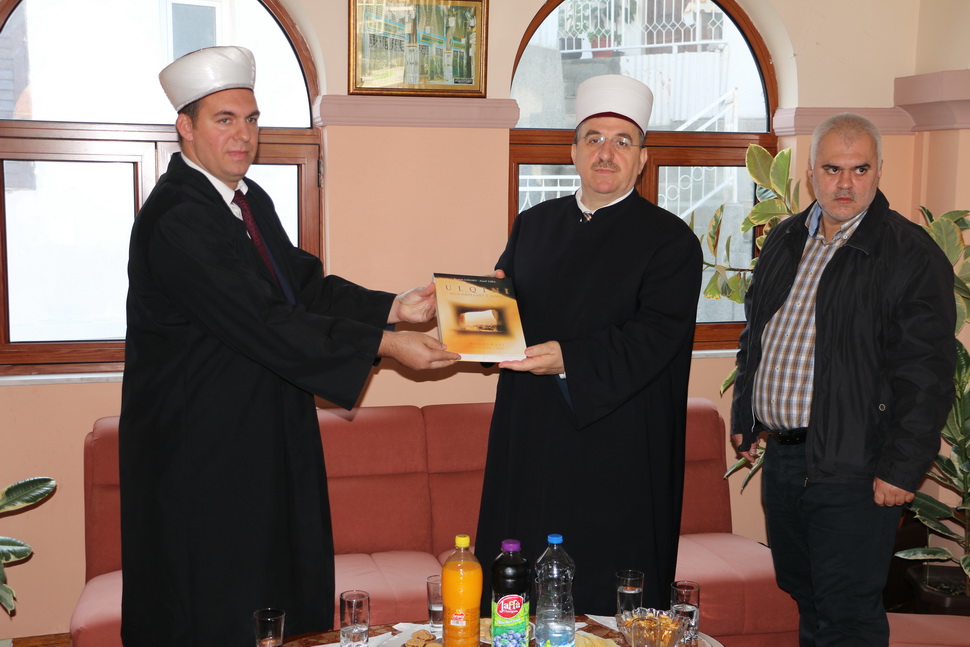Myftiu Tërnava vizitoi Bashkësisë Islame në Ulqin