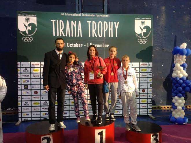 Tawkwondo Ulqini në “Tirana Trophy” me 5 medalje