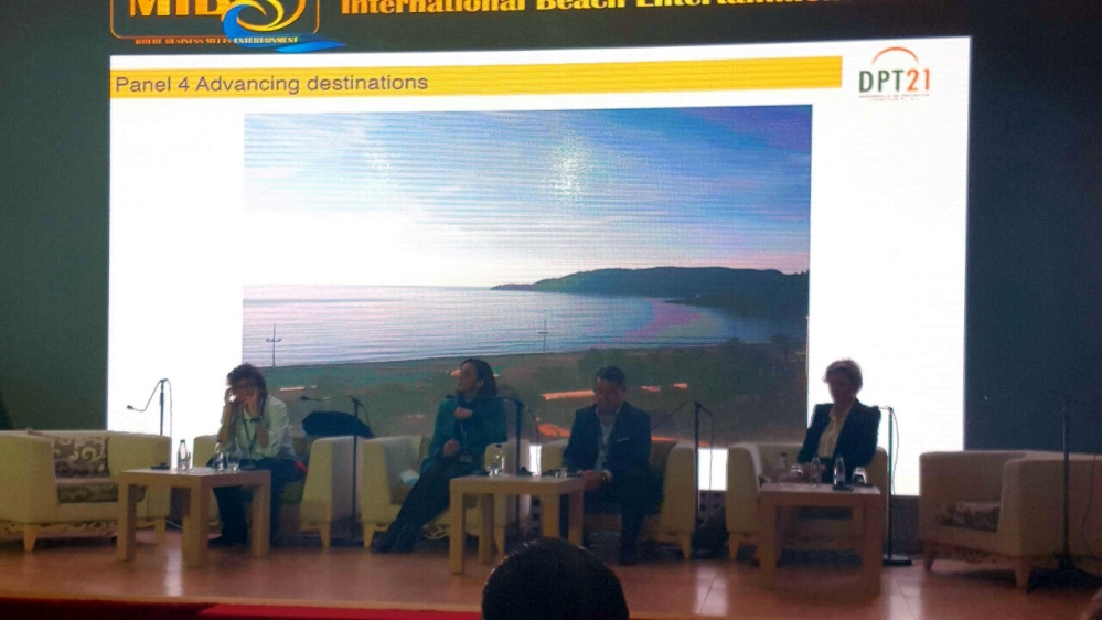 Zana Sarvan  na “Montenegro International beach entertainment show” Mibes 2015