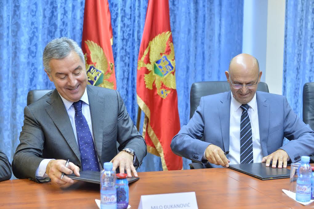 Kryeministri Gjukanoviq ne vizite Komunes se Ulqiniit