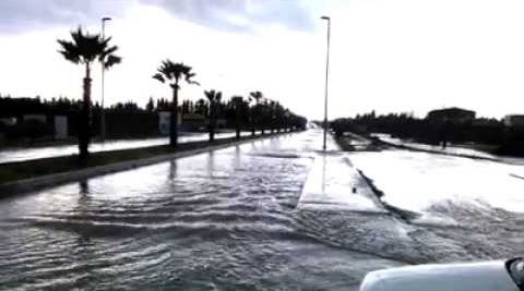 Bllokohen kanalet kulluese në Braticë, priten përmbytje në Ulqin + Foto + Video