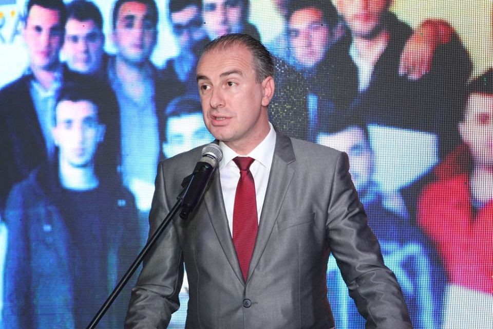 Forca: Rješenje krize u Ulcinju, odlaskom predsjednika Opštine, Fatmira Đeke – Video