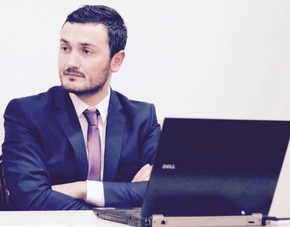Harasani: Maxhoranca e kuvendit po zhgënjejn partnerët e opozitës