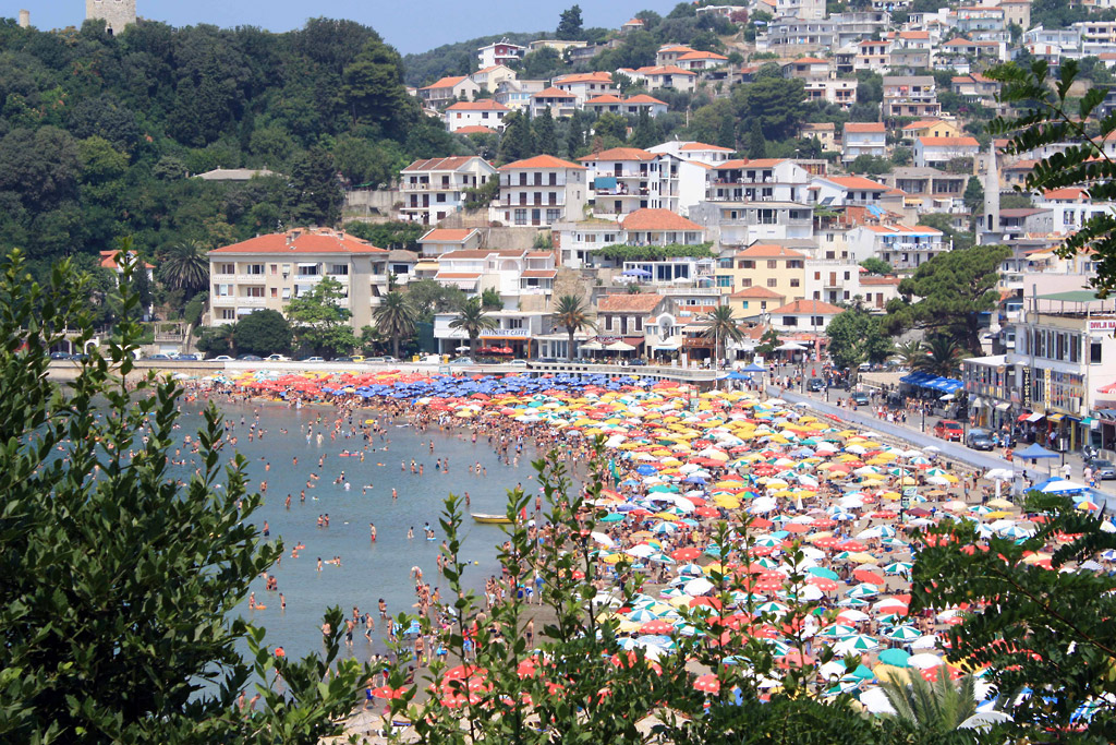 Na Maloj plaži, ulcinjanin za 50 metara nudi 350.000 eura