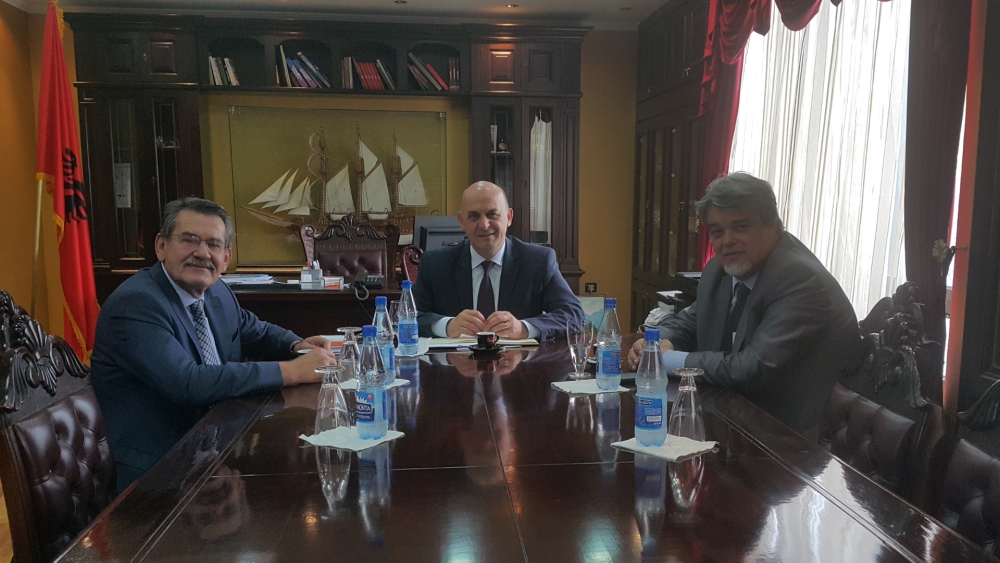 Vazhdon bashkëpunimi i mirë i Ulqinit dhe Tivarit